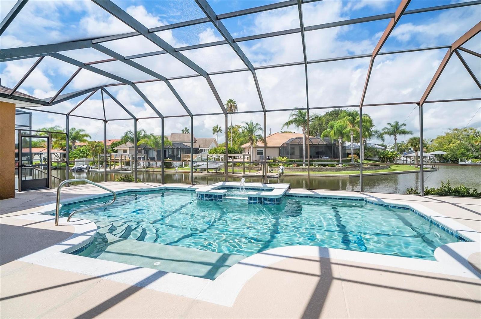 8 CLEVELAND CT, PALM COAST, FL, 32137