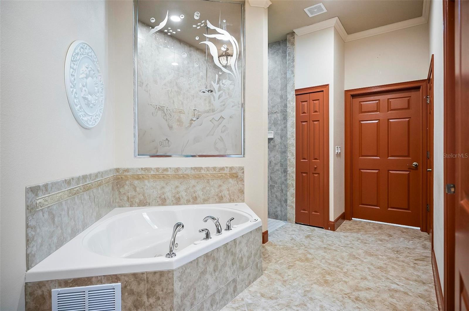 8 CLEVELAND CT, PALM COAST, FL, 32137