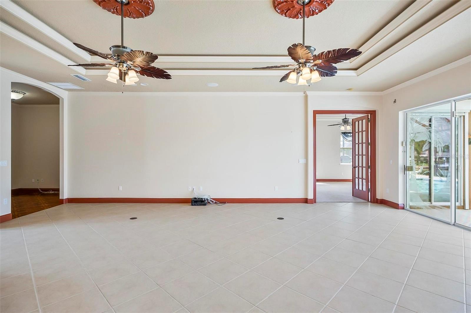 8 CLEVELAND CT, PALM COAST, FL, 32137