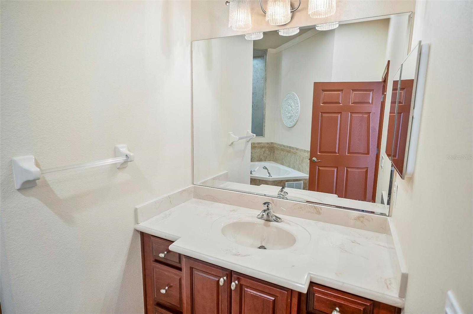 8 CLEVELAND CT, PALM COAST, FL, 32137