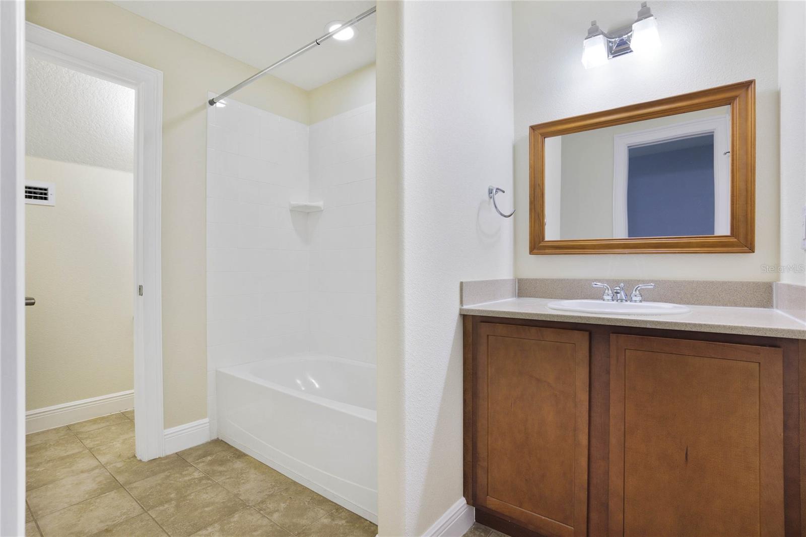 26012 SPLENDID MEADOW CT, ASTATULA, FL, 34705