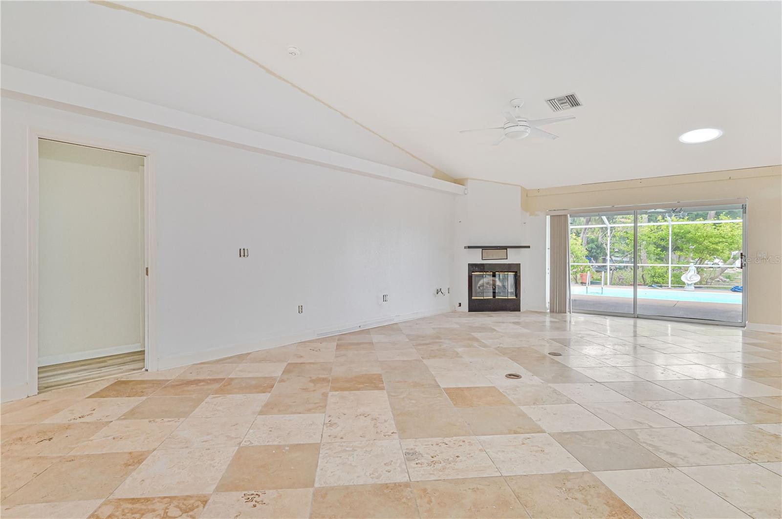 2136 BENDWAY DR, PORT CHARLOTTE, FL, 33948