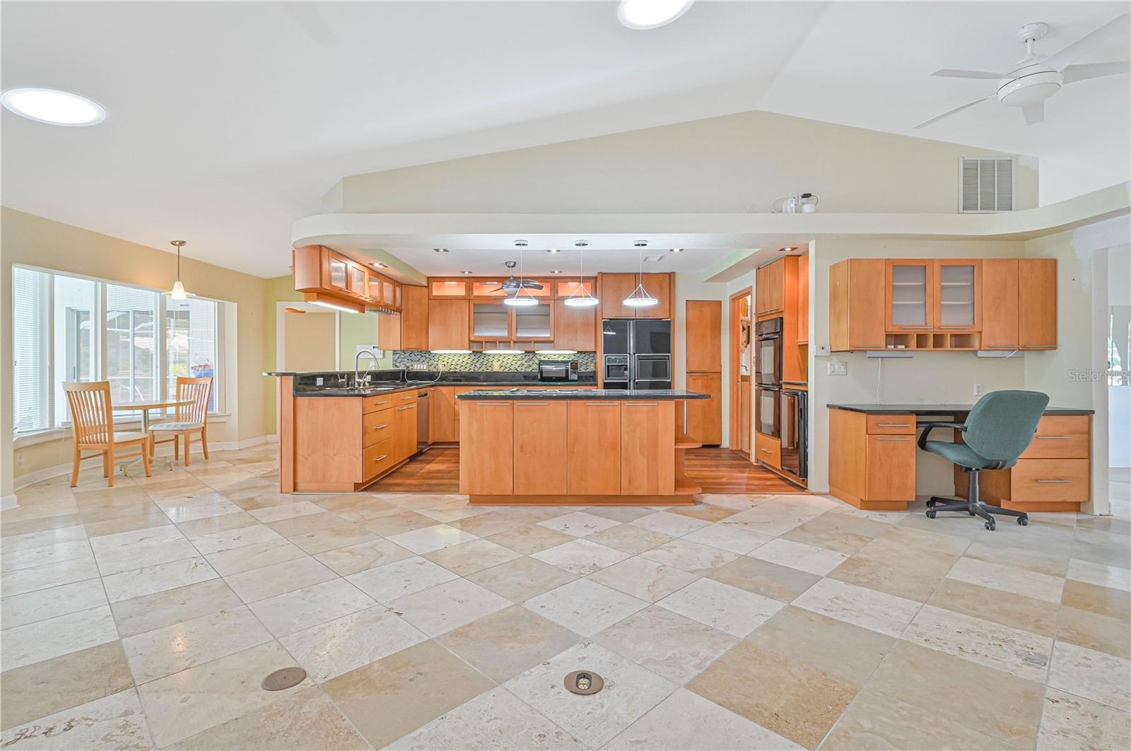 2136 BENDWAY DR, PORT CHARLOTTE, FL, 33948