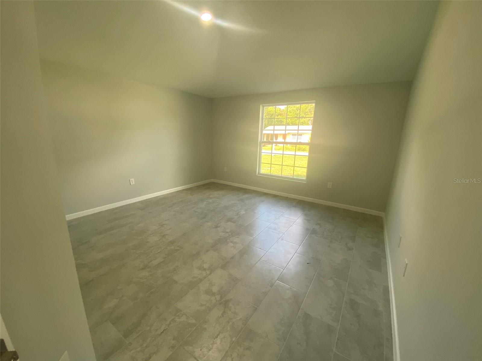 541 RHODES DR, DELAND, FL, 32720