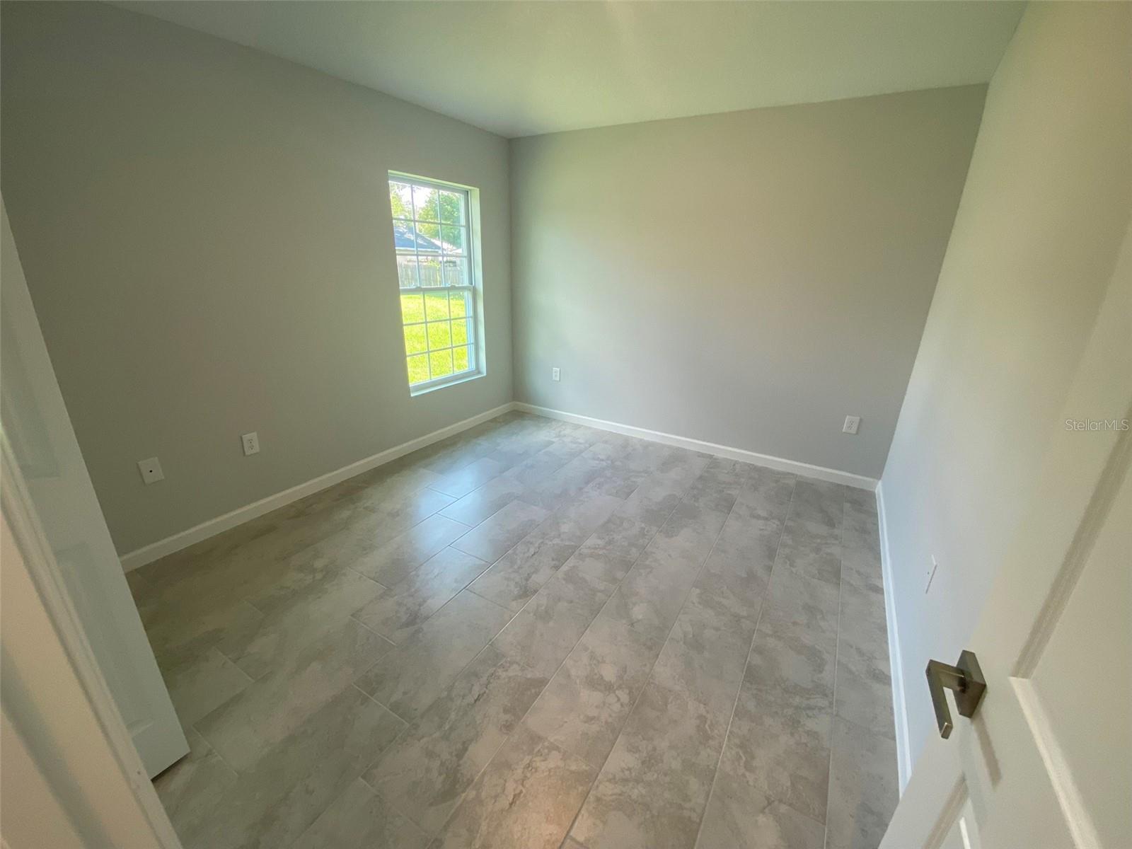 541 RHODES DR, DELAND, FL, 32720