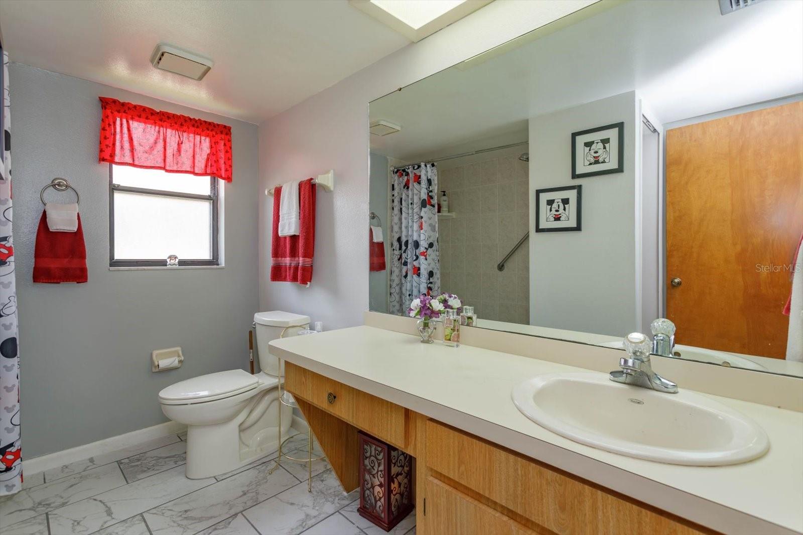 331 DOUGLAS DR, EUSTIS, FL, 32726
