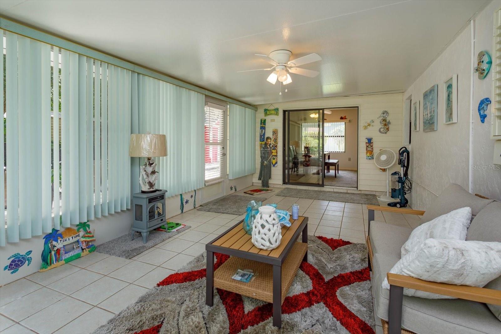 331 DOUGLAS DR, EUSTIS, FL, 32726