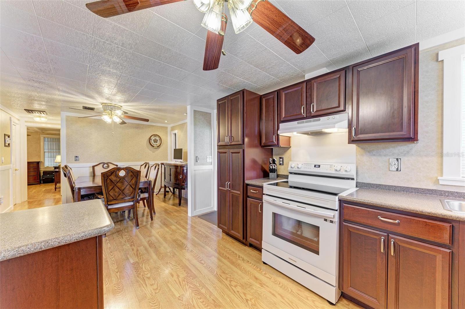 262 SUN AIR CIR, OSPREY, FL, 34229