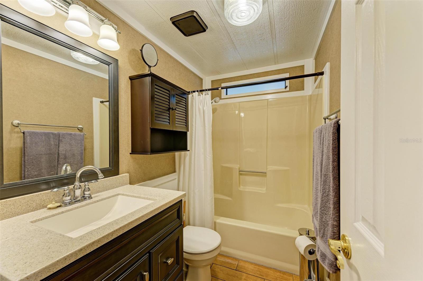 262 SUN AIR CIR, OSPREY, FL, 34229