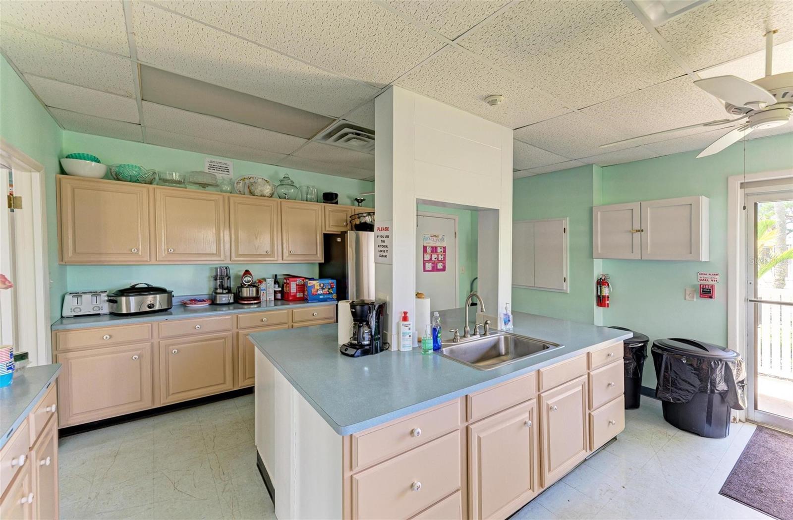 262 SUN AIR CIR, OSPREY, FL, 34229