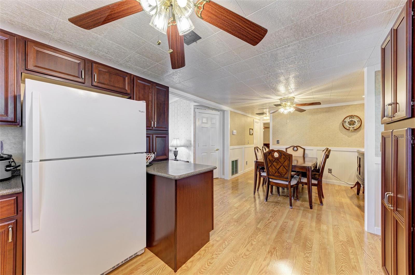 262 SUN AIR CIR, OSPREY, FL, 34229