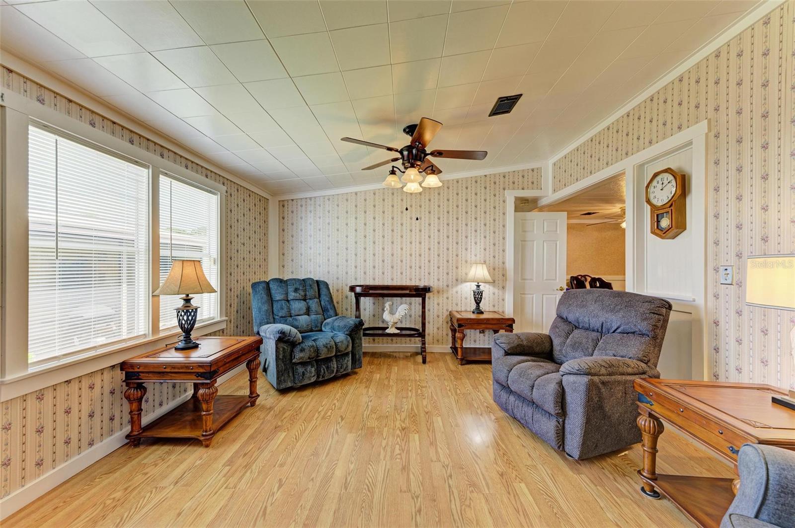 262 SUN AIR CIR, OSPREY, FL, 34229