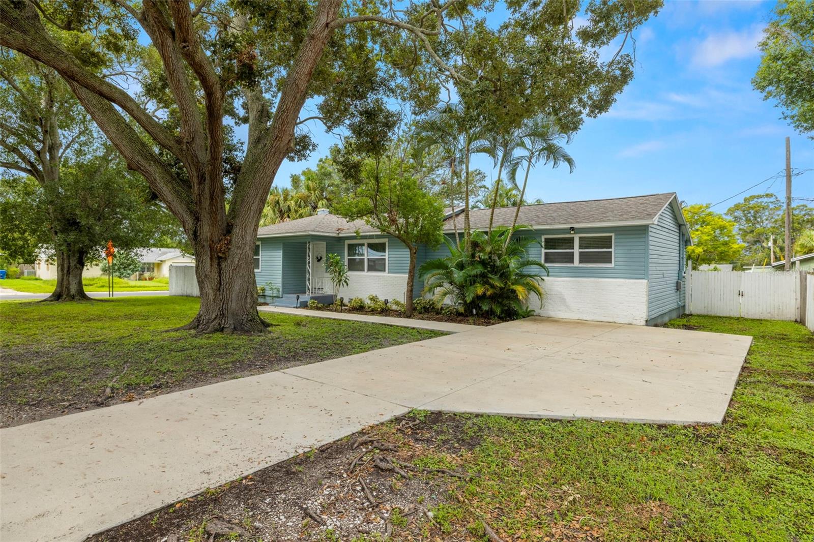 1830 30TH LN SW, LARGO, FL, 33774