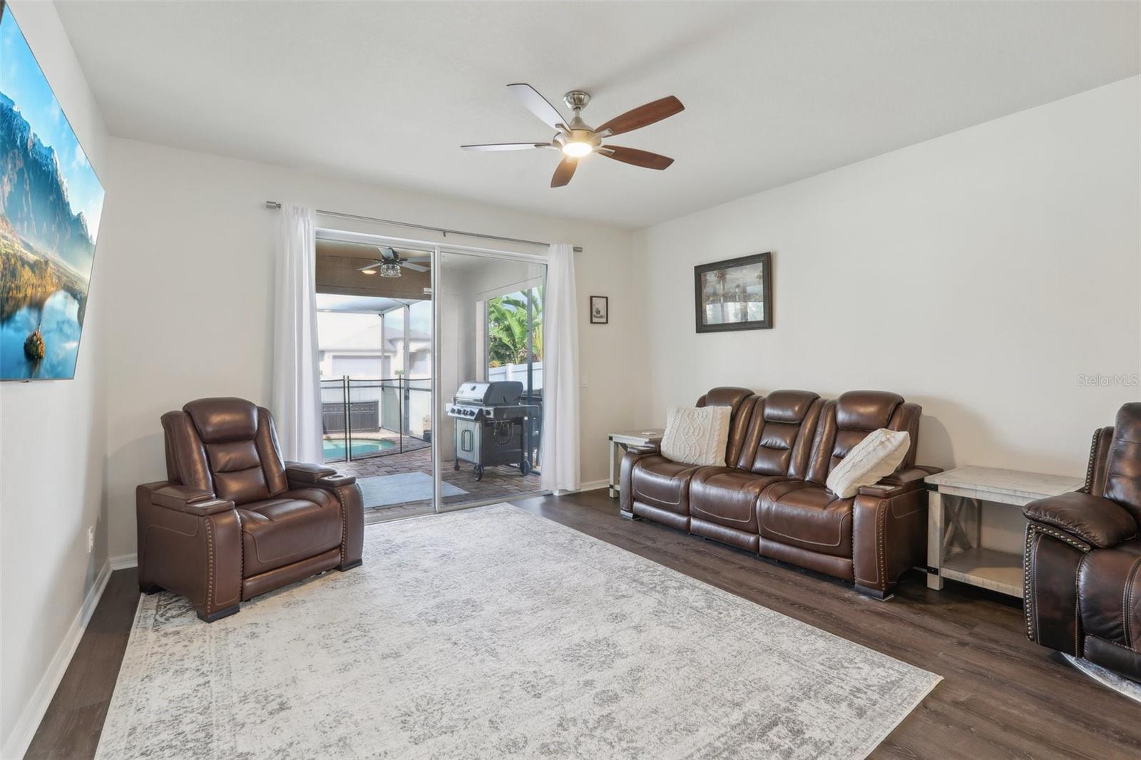 708 PARKER DEN DR, RUSKIN, FL, 33570