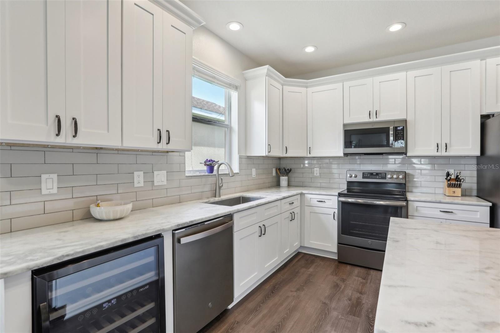 708 PARKER DEN DR, RUSKIN, FL, 33570