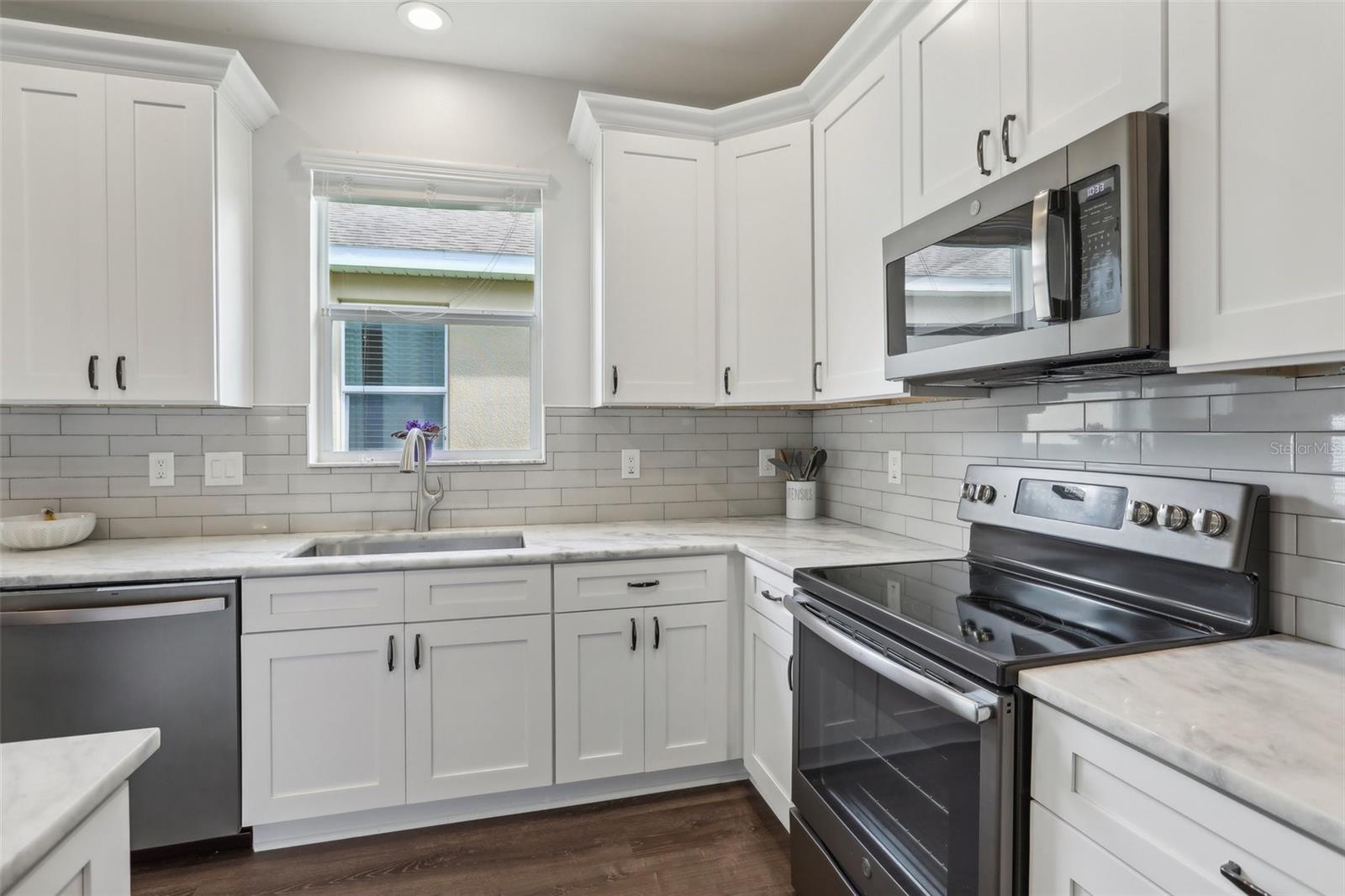 708 PARKER DEN DR, RUSKIN, FL, 33570