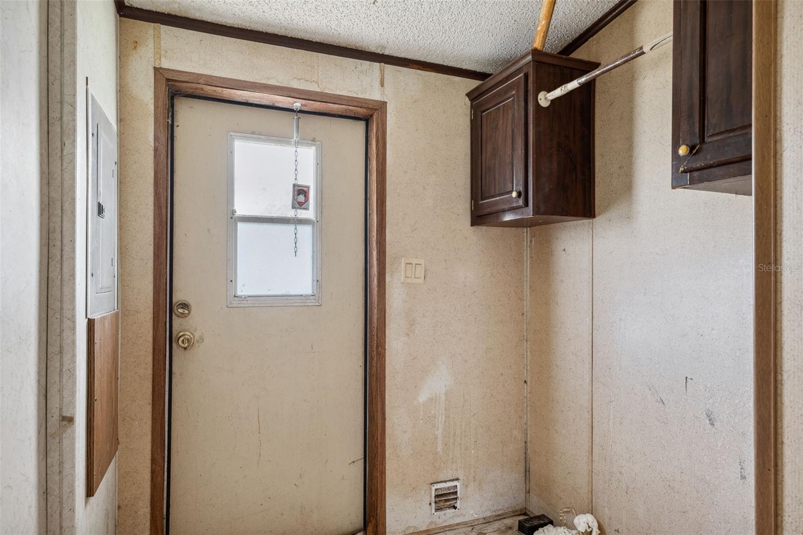10031 E FOWLER AVE, THONOTOSASSA, FL, 33592