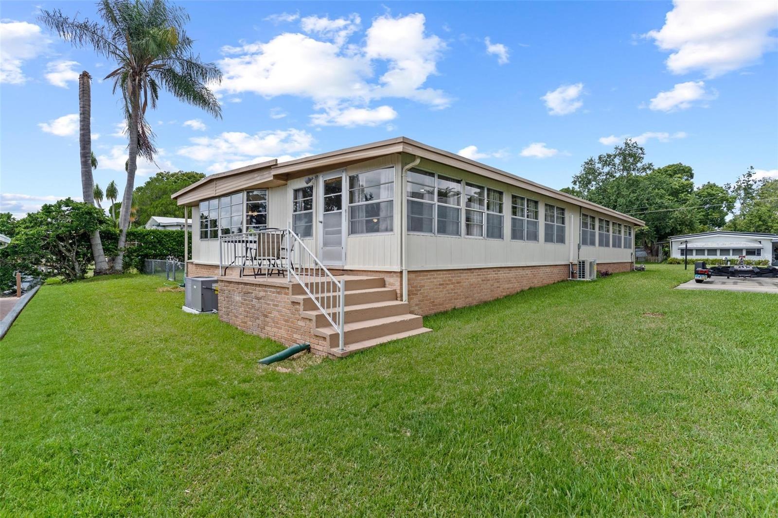 12706 LAKE DORA CIR, TAVARES, FL, 32778