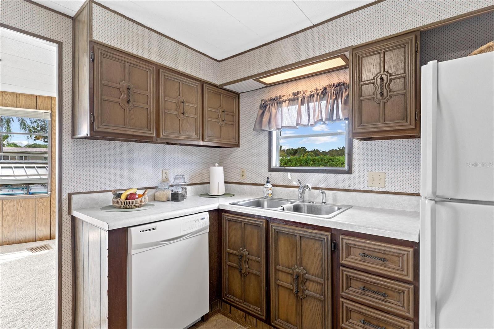 12706 LAKE DORA CIR, TAVARES, FL, 32778
