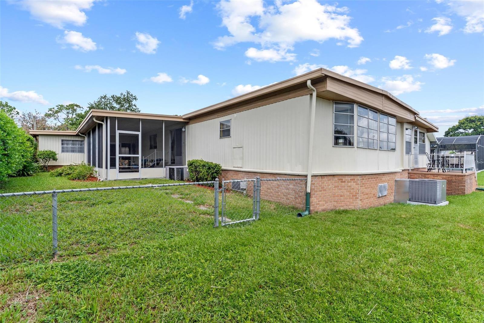 12706 LAKE DORA CIR, TAVARES, FL, 32778