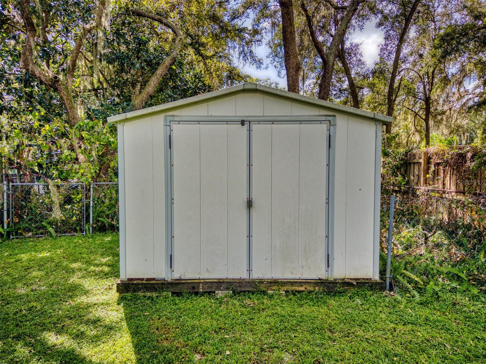 1311 MANDARIN LN, FRUITLAND PARK, FL, 34731
