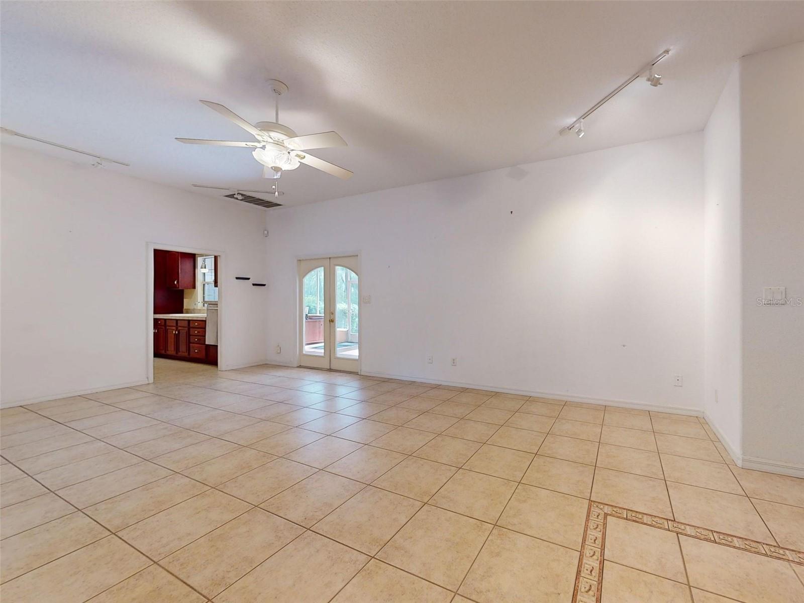 1311 MANDARIN LN, FRUITLAND PARK, FL, 34731