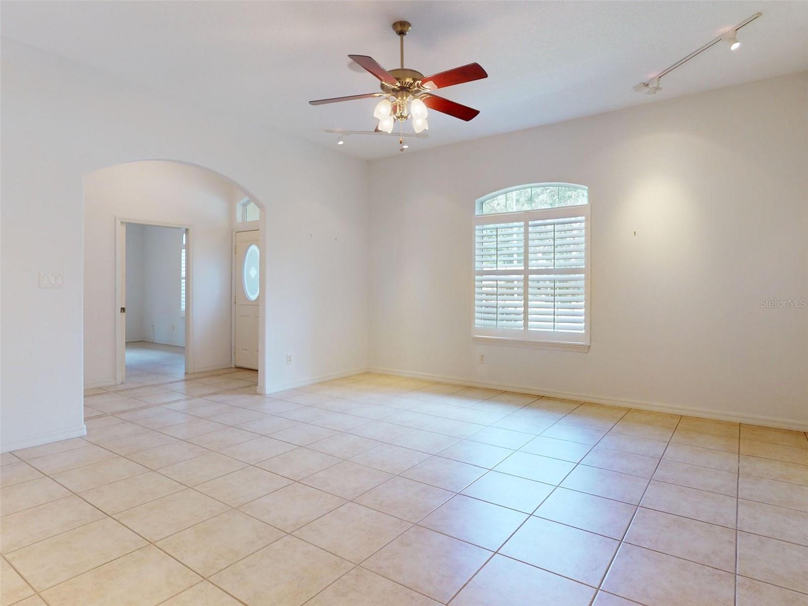 1311 MANDARIN LN, FRUITLAND PARK, FL, 34731