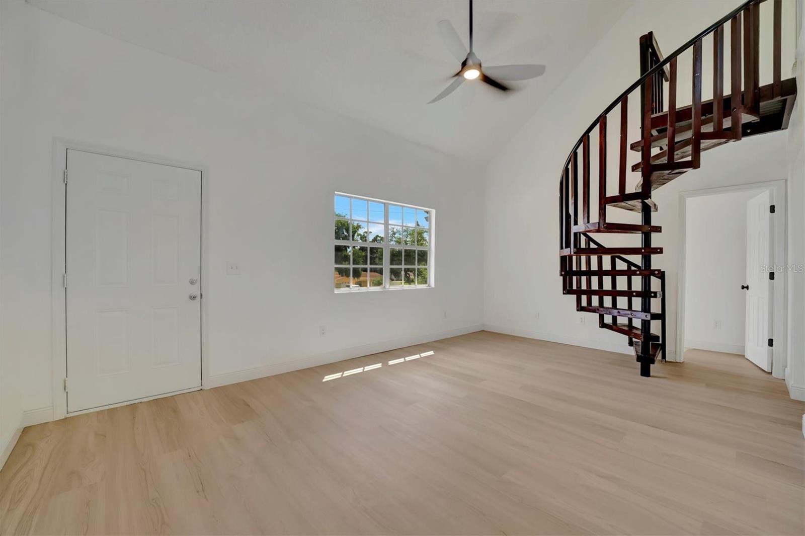 5695 67TH AVE N #122, PINELLAS PARK, FL, 33781