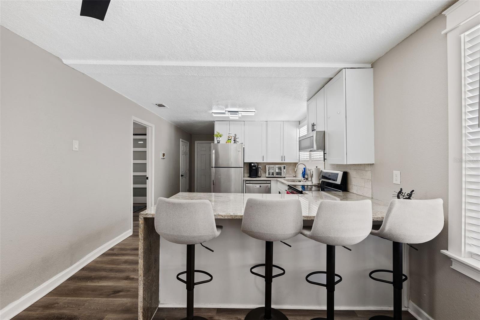 2336 W WALNUT ST, TAMPA, FL, 33607