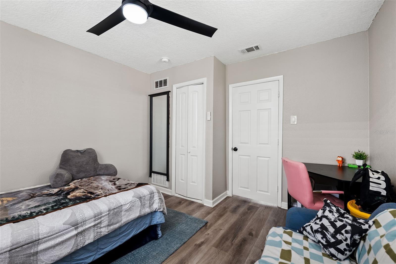 2336 W WALNUT ST, TAMPA, FL, 33607