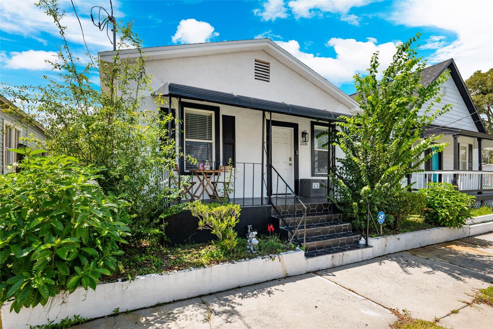 2336 W WALNUT ST, TAMPA, FL, 33607