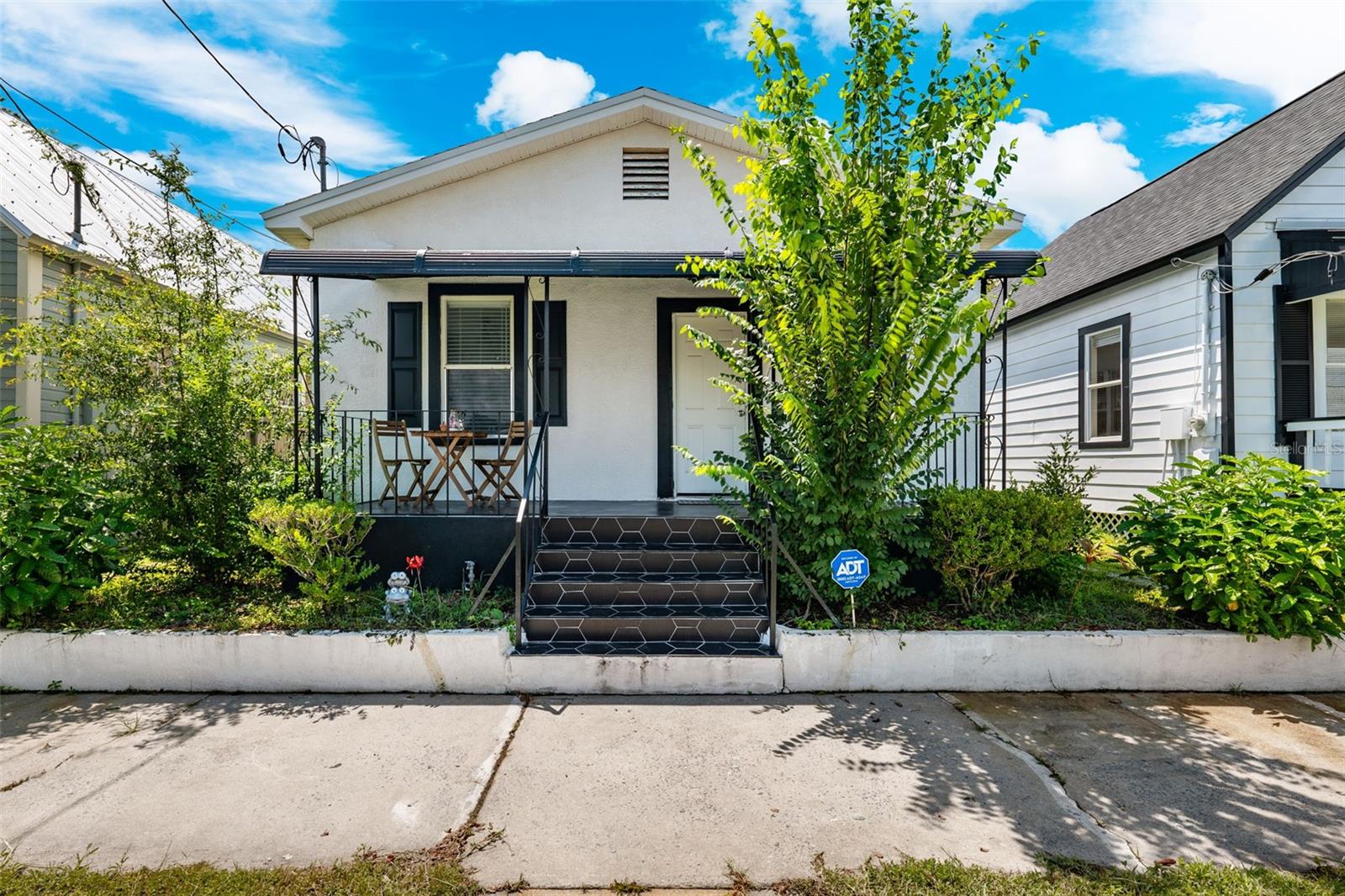 2336 W WALNUT ST, TAMPA, FL, 33607