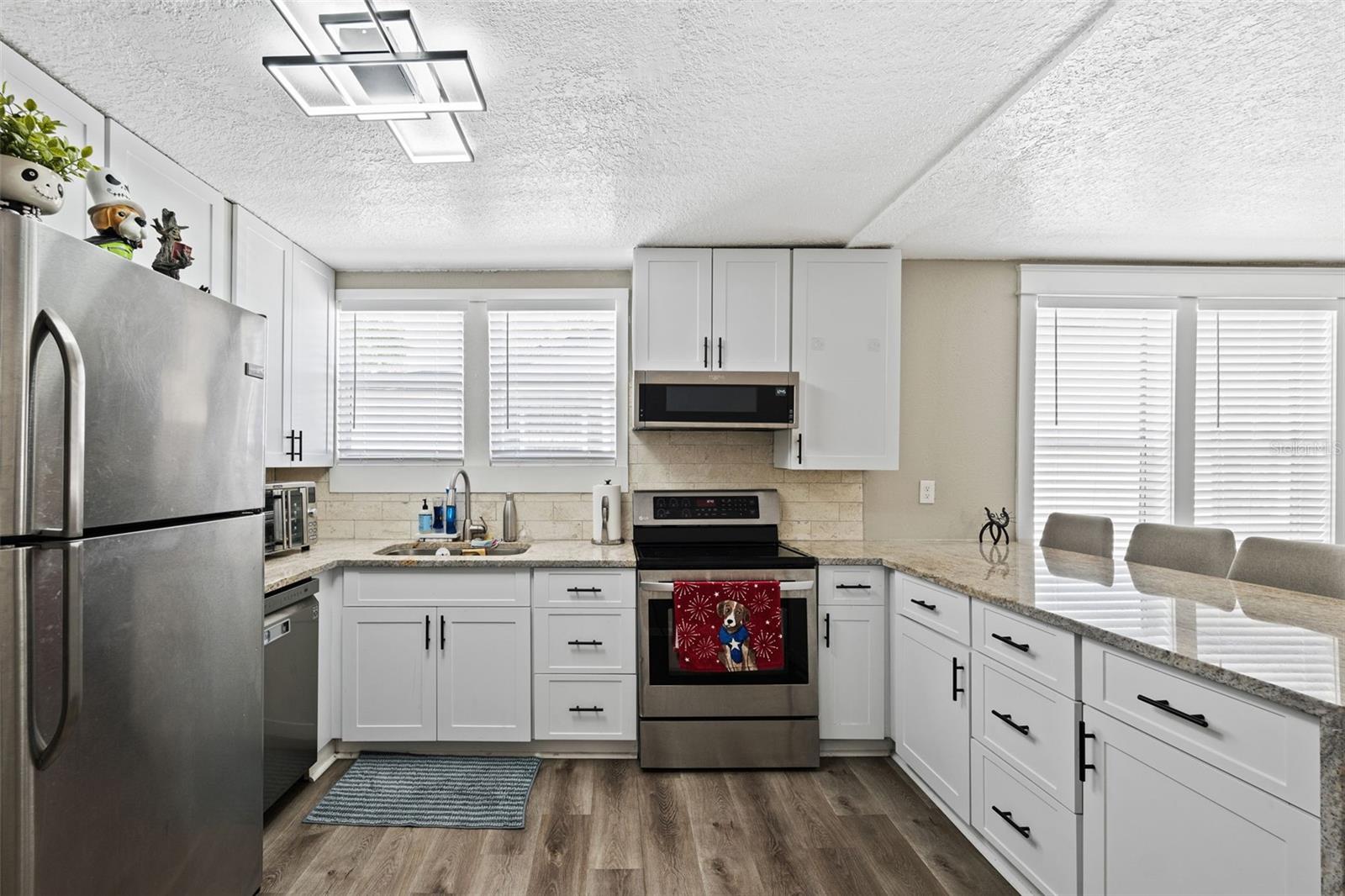 2336 W WALNUT ST, TAMPA, FL, 33607
