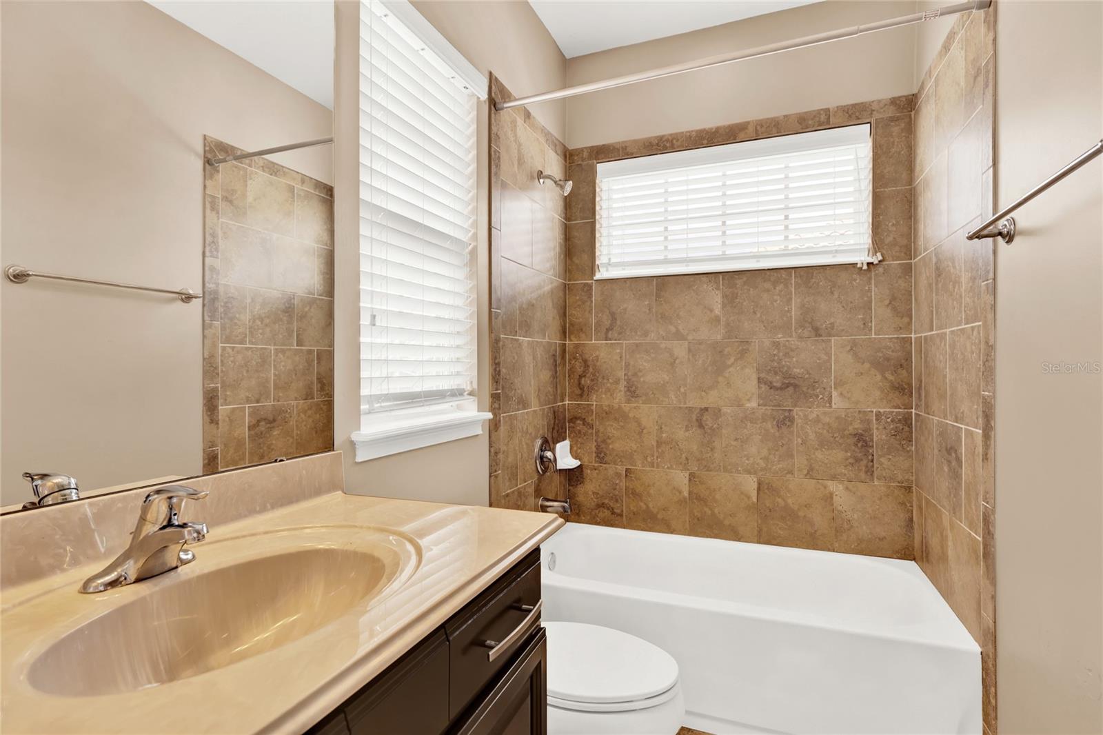 801 LOBELIA DR, LAKE MARY, FL, 32746