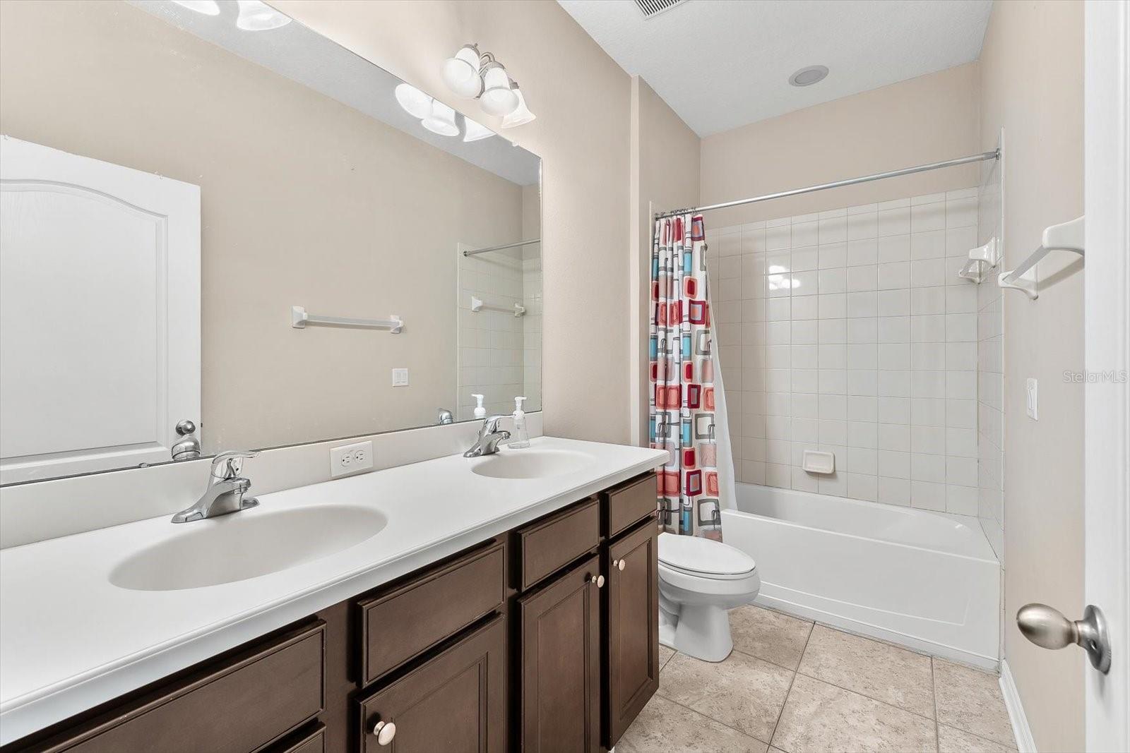 3005 MAPLE SHADE PL, SEFFNER, FL, 33584