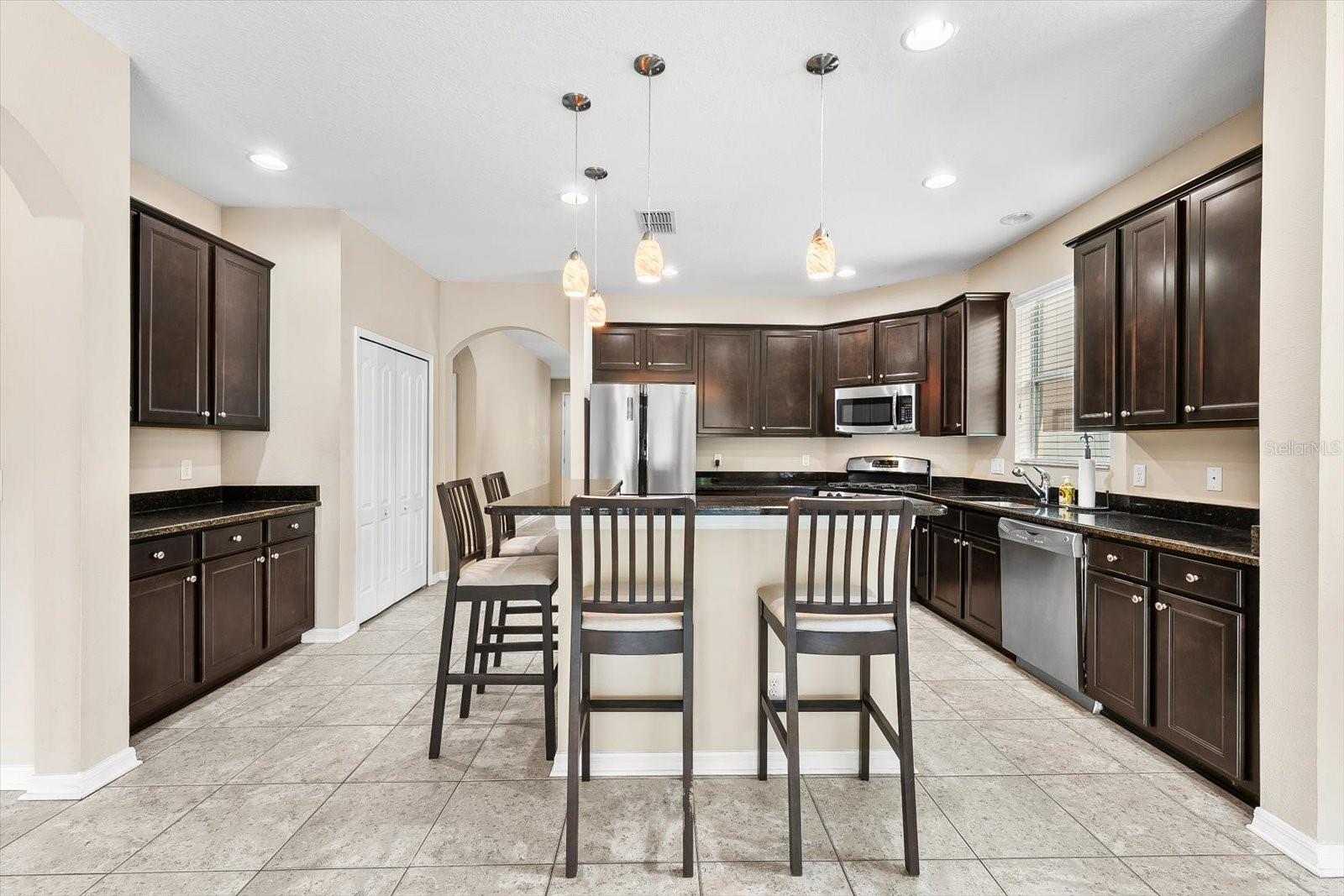 3005 MAPLE SHADE PL, SEFFNER, FL, 33584