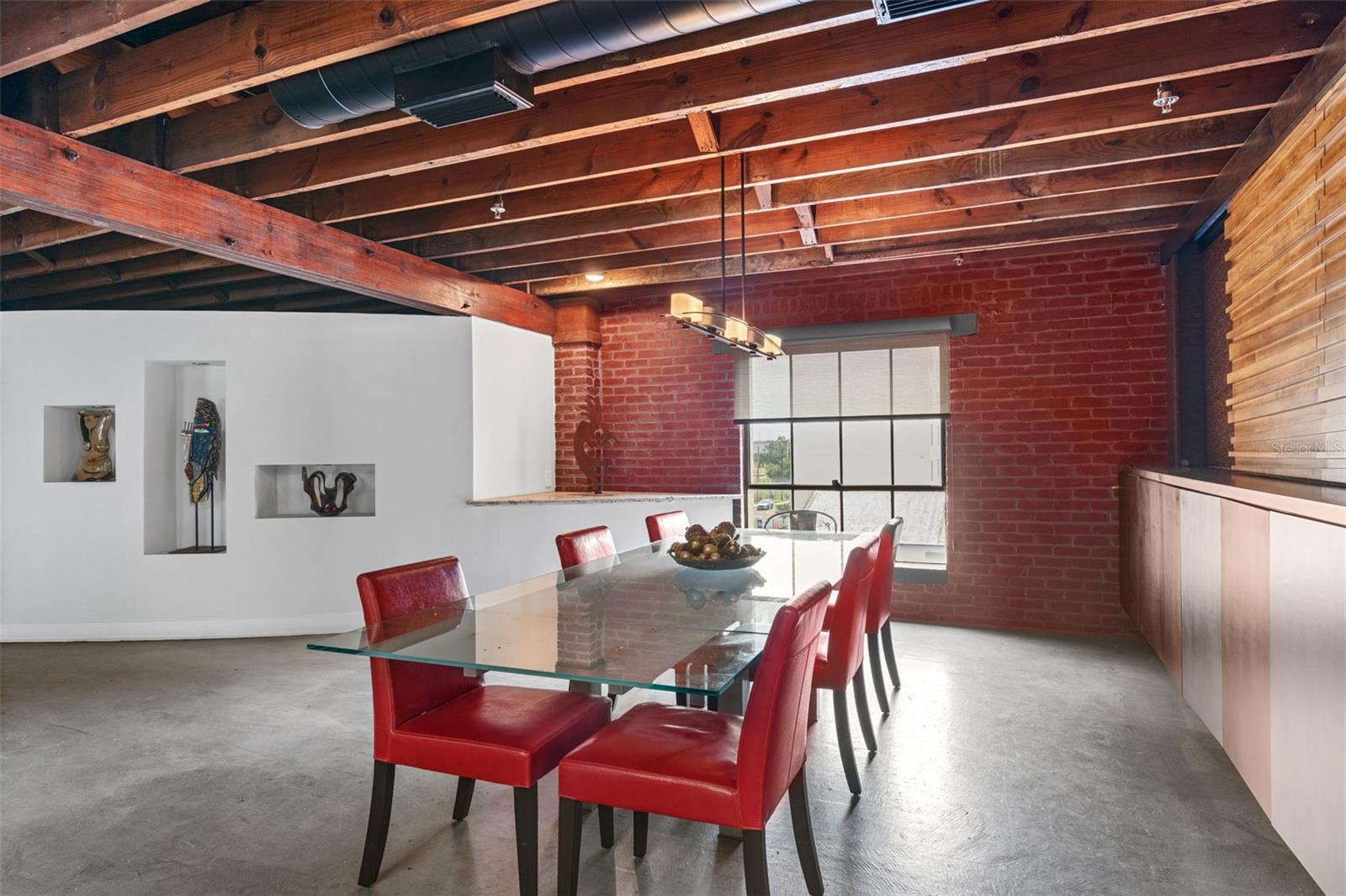 1121 E TWIGGS ST, TAMPA, FL, 33602