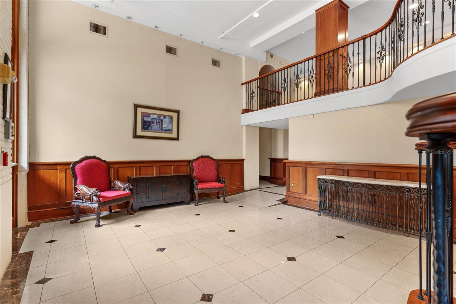 1121 E TWIGGS ST, TAMPA, FL, 33602