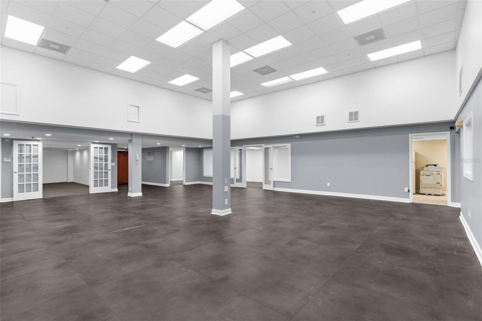 1121 E TWIGGS ST, TAMPA, FL, 33602