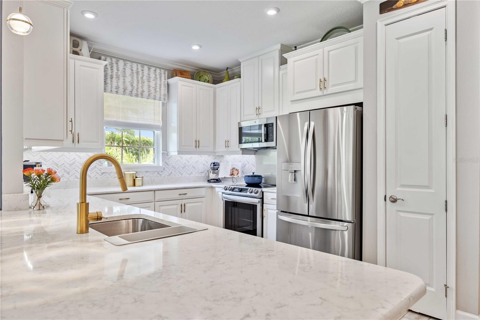 6304 PLATEAU CT, BRADENTON, FL, 34203