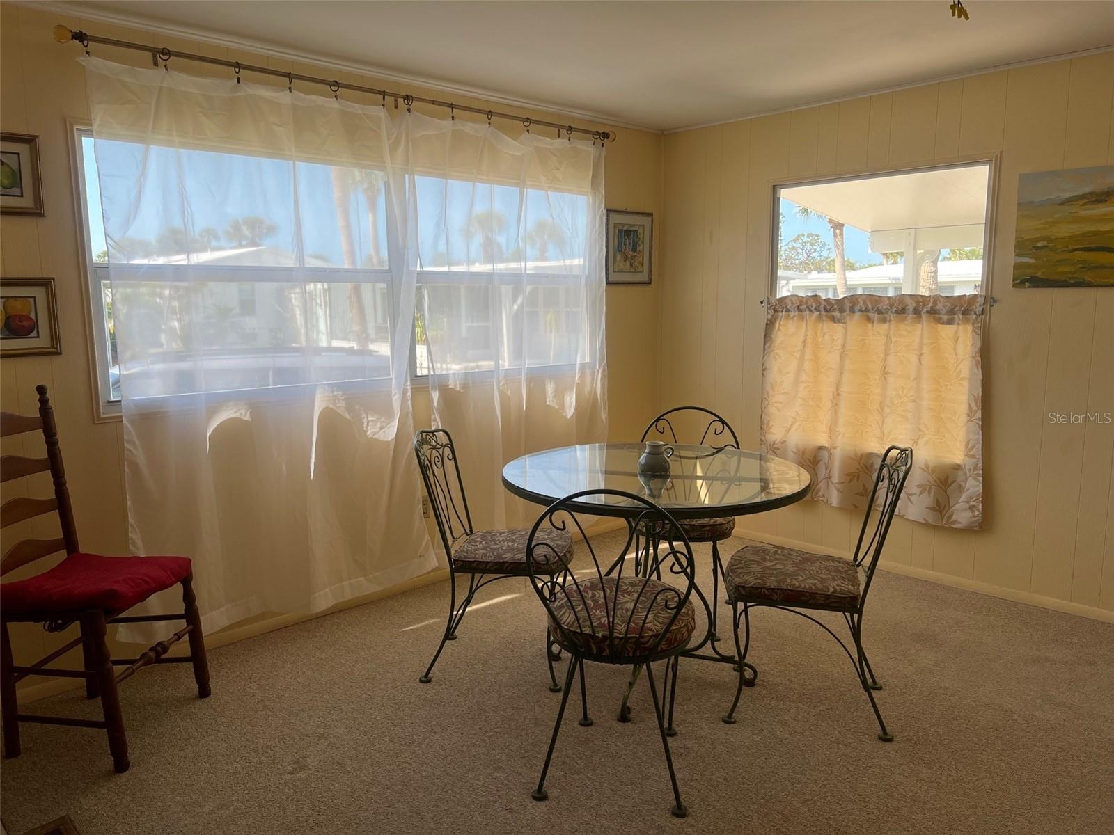 711 CHRYSANTHEMUM DR, VENICE, FL, 34293