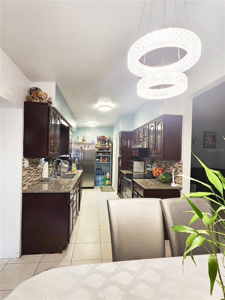 1147 NORTHCREST DR, APOPKA, FL, 32703