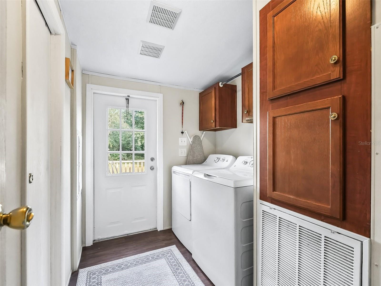 1151 EMMA LN, LEESBURG, FL, 34748