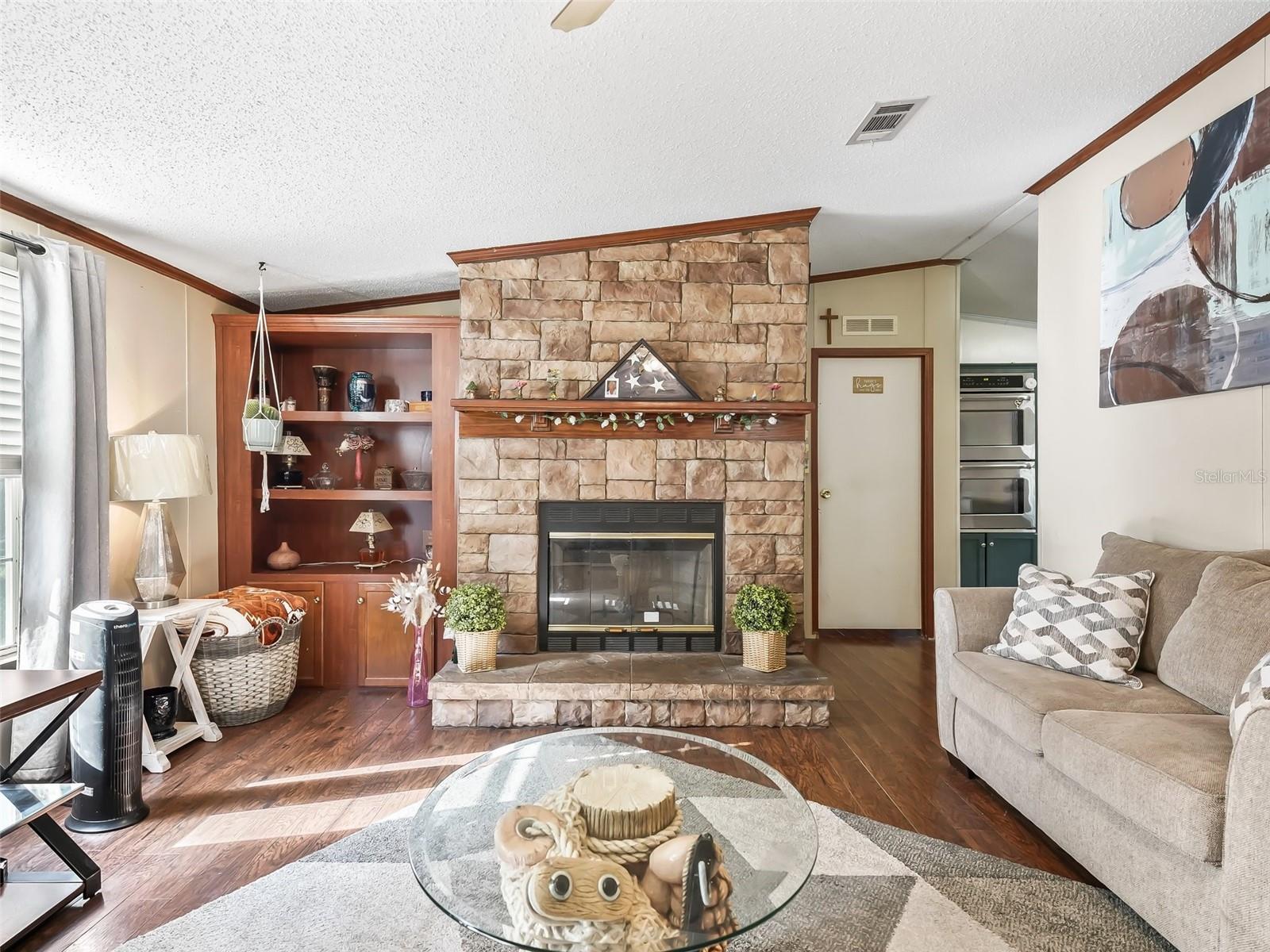 1151 EMMA LN, LEESBURG, FL, 34748