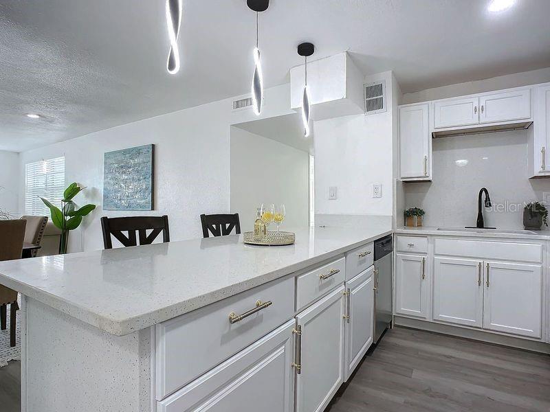 1122 LEWIS DR, DAYTONA BEACH, FL, 32117