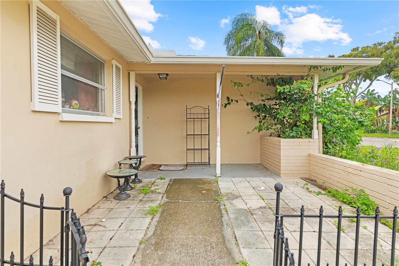 8145 FOX HOLLOW DR, PORT RICHEY, FL, 34668