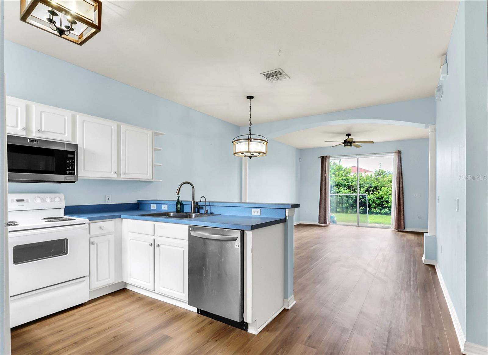 530 MONROE CIR, DAVENPORT, FL, 33896