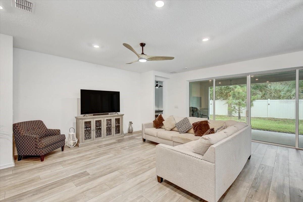 2824 QUAIL CREST CT, VALRICO, FL, 33594