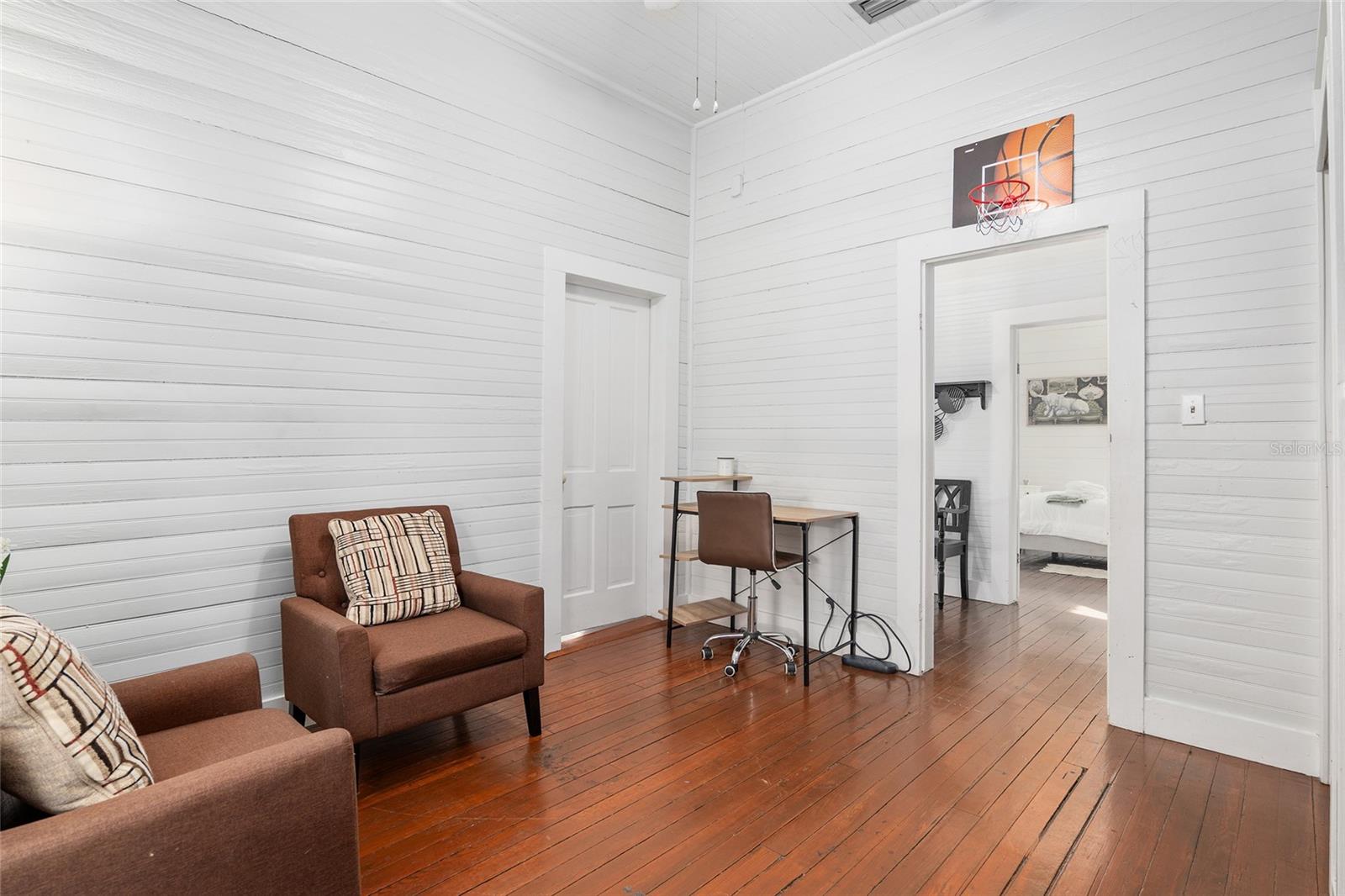 101 NE 9TH ST, GAINESVILLE, FL, 32601