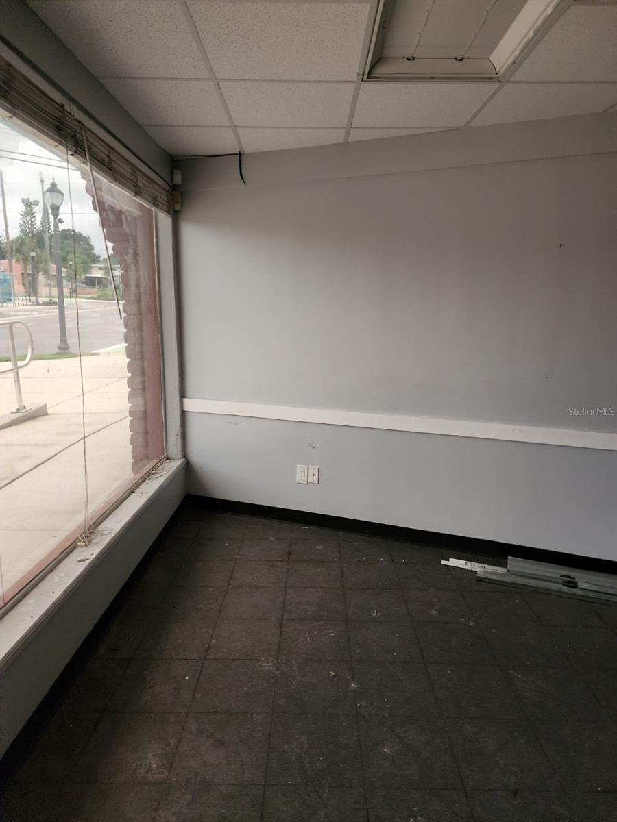 1383 GULF TO BAY BLVD, CLEARWATER, FL, 33755